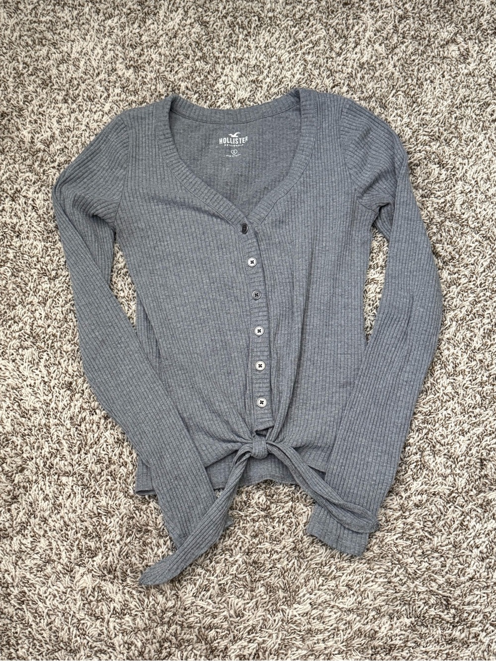 Hollister Gray Ribbed Button-Front Tie Hem Long Sleeve Top